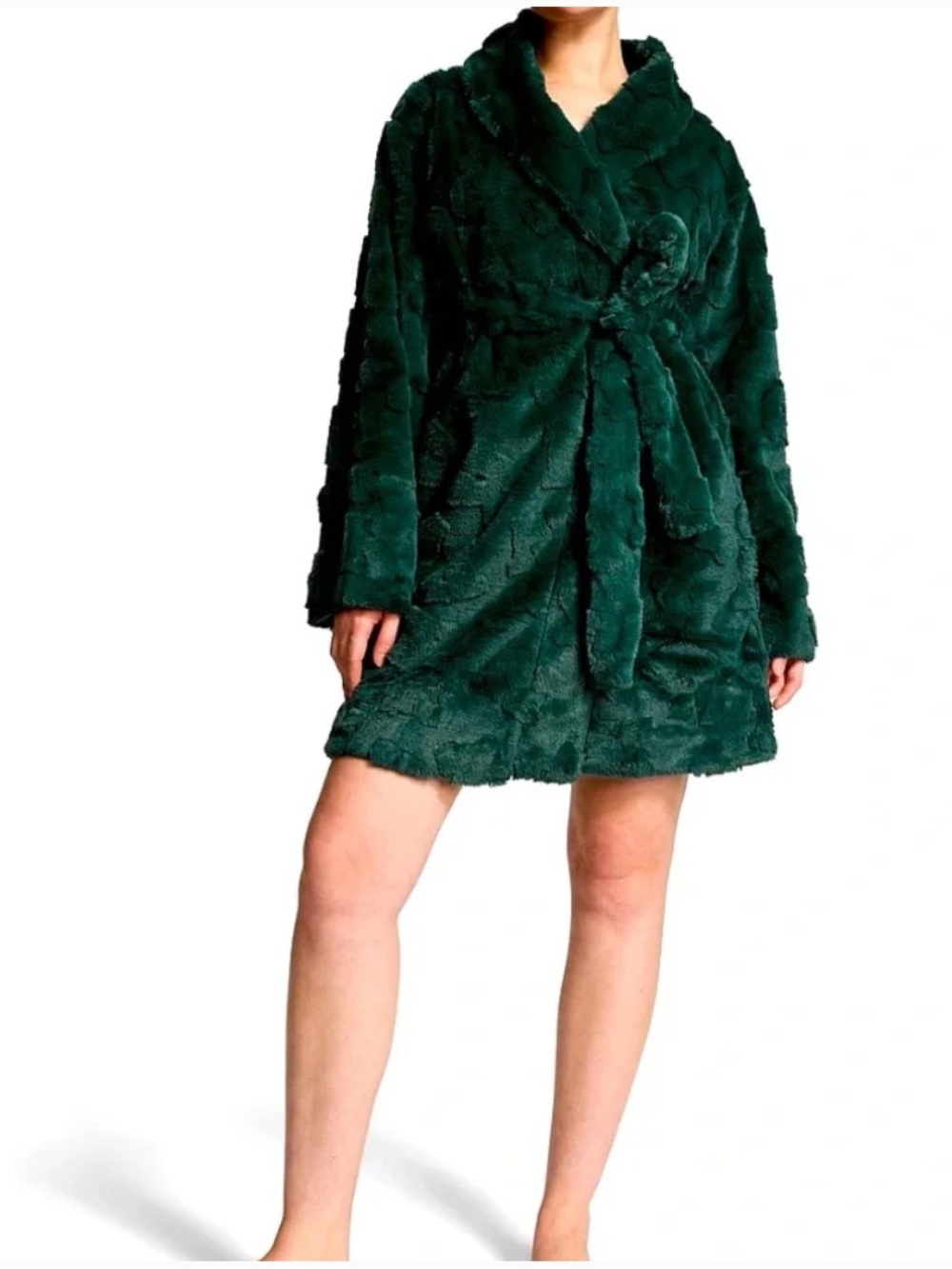 NWT Pink Victoria’s Secret Fluff Belted Robe Size XS/S Color Green